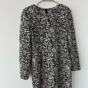 Black and White Sheath Mini Dress with Long Sleeves